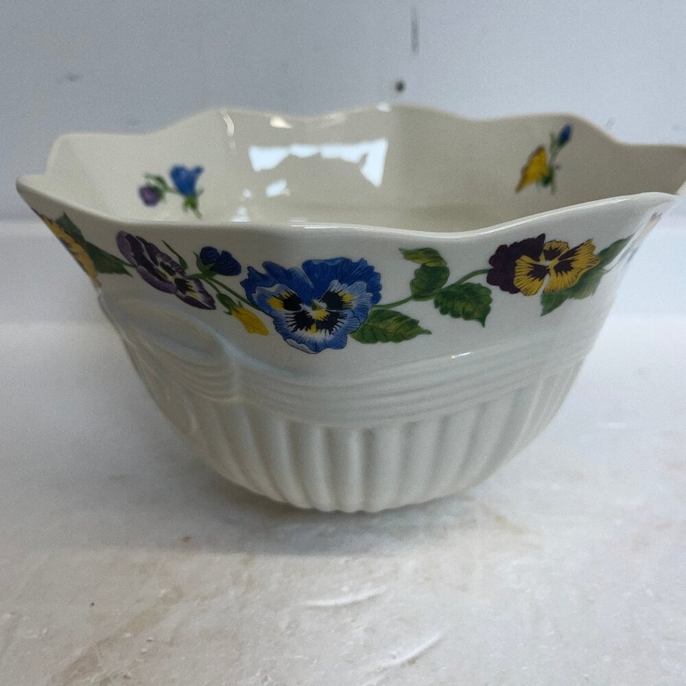 NEW BELEEK ENCHANTED GARDEN 8 IN BOWL